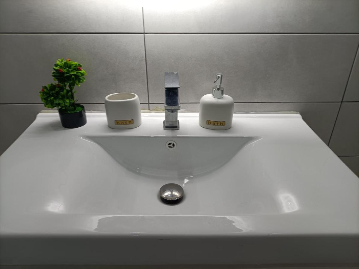 Travelers Tranquil & Chillout Apt Apartment Athens Luaran gambar